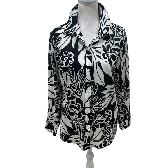 Talbots Tops - Talbots Black White Floral 100% cotton lightweight button up shirt Blouse large